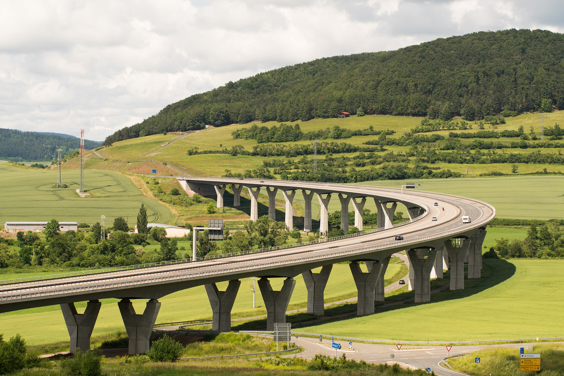 highway-2211588_1920